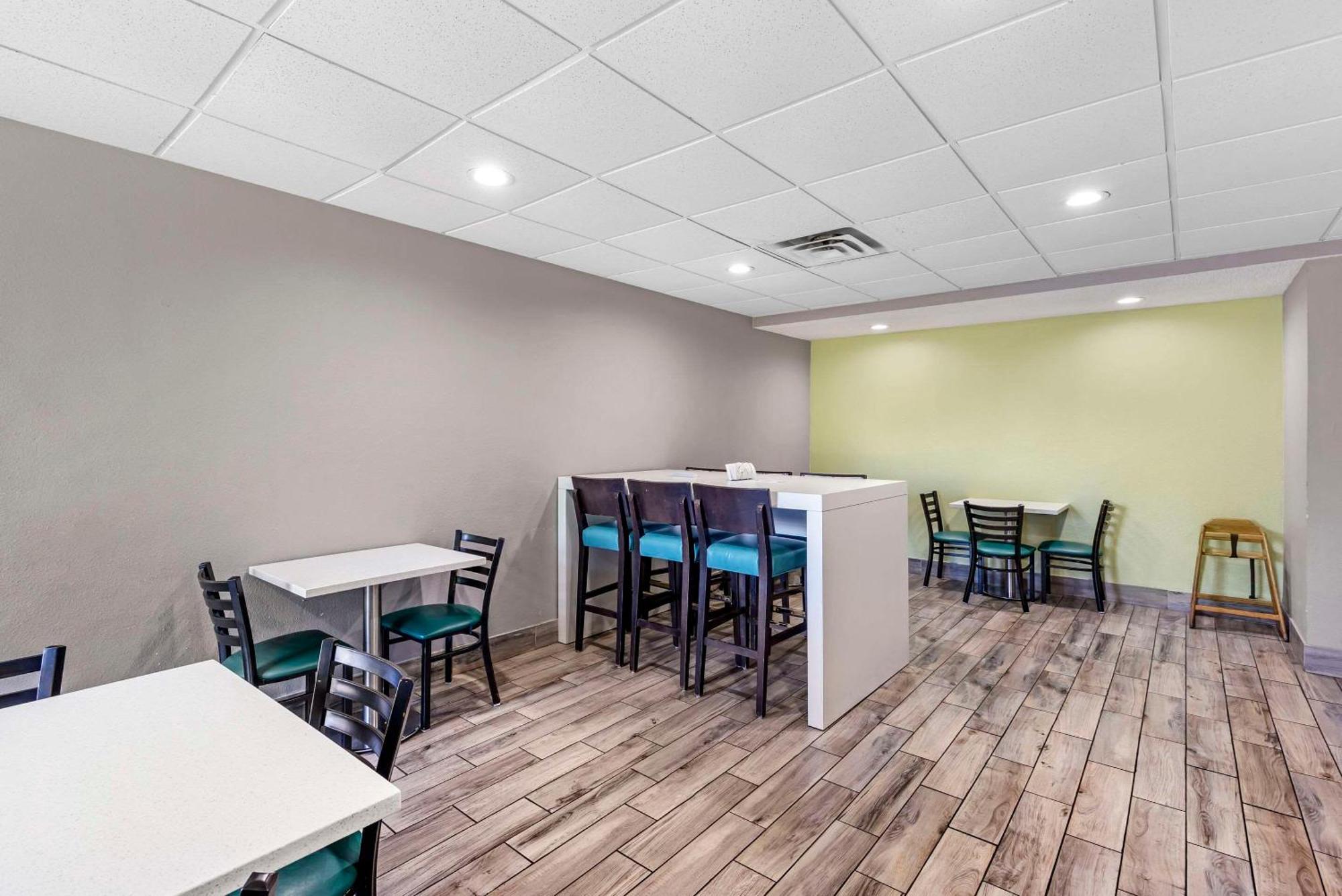 Quality Inn Clarksville - Exit 11 Εξωτερικό φωτογραφία